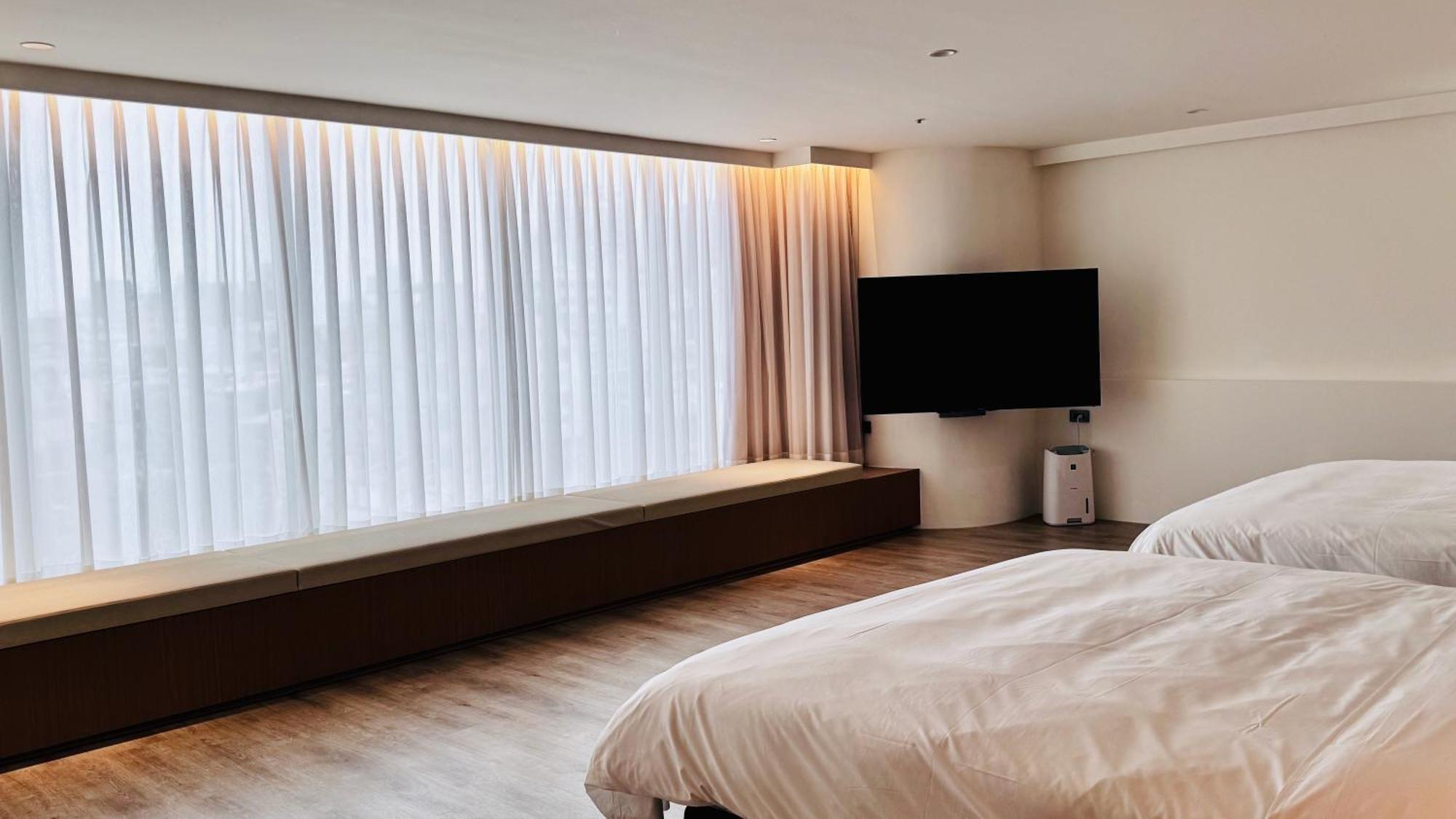 Hope Hotel Тайнань Экстерьер фото