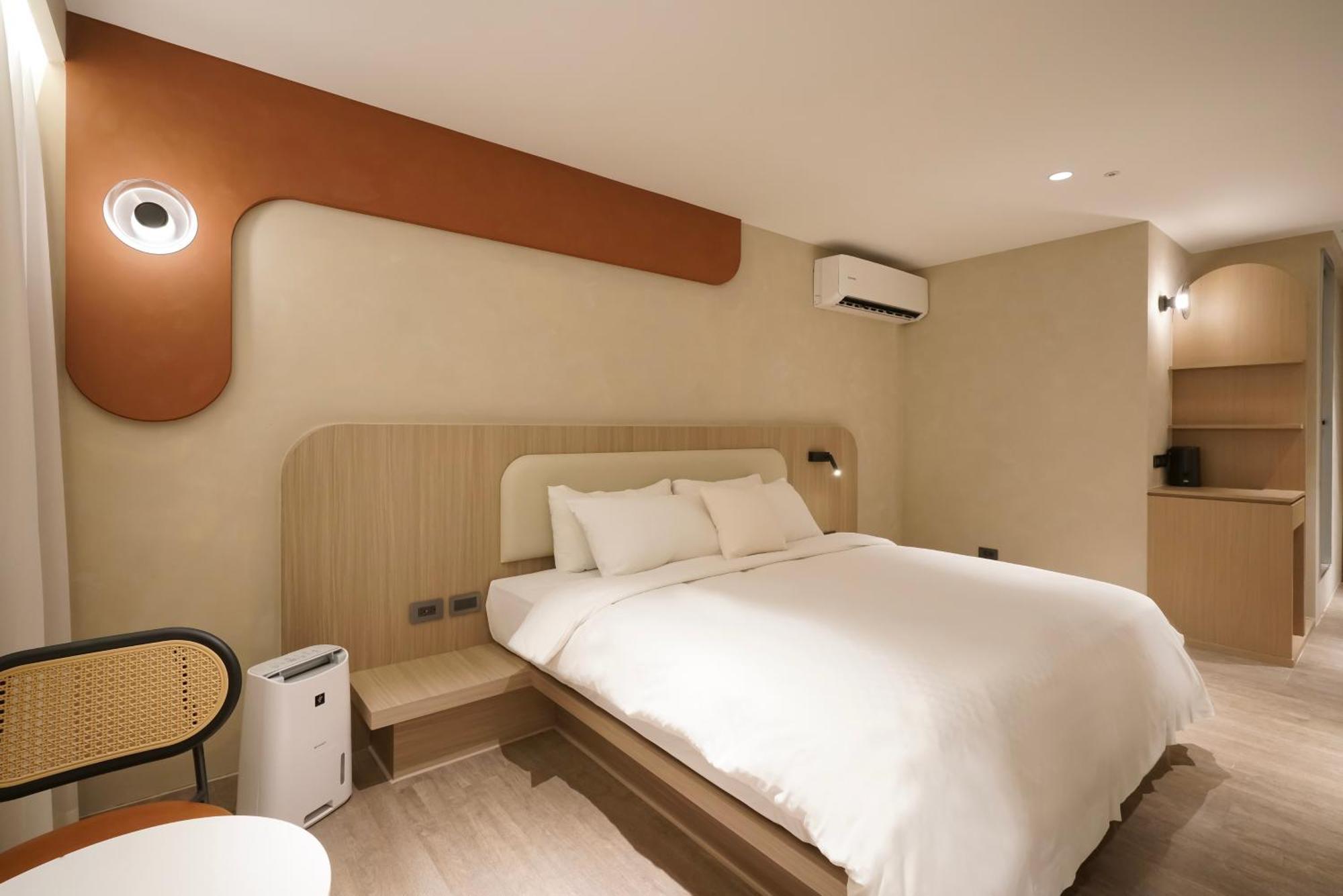 Hope Hotel Тайнань Экстерьер фото