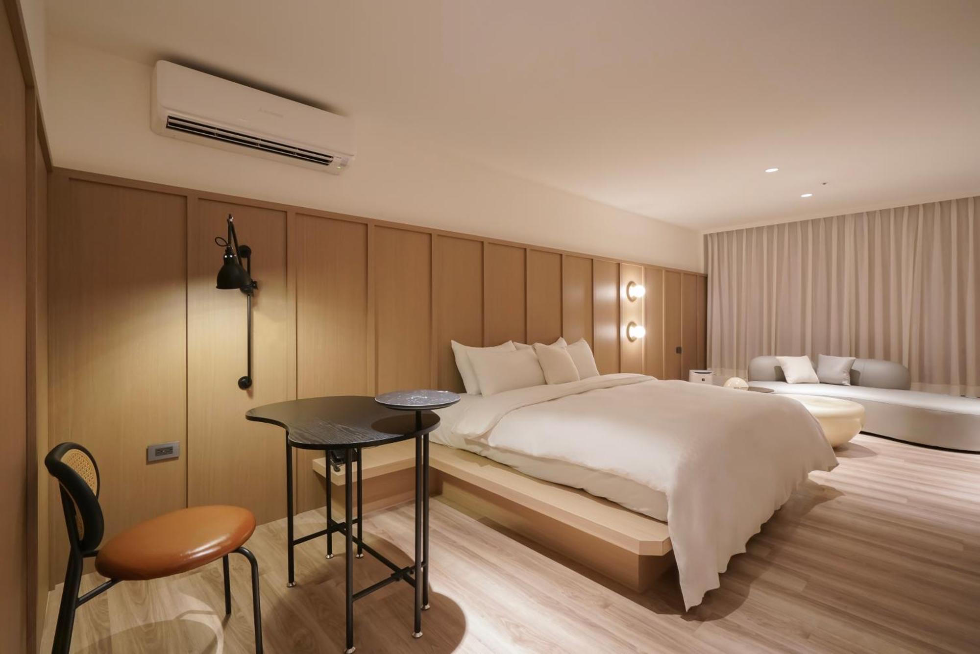 Hope Hotel Тайнань Экстерьер фото